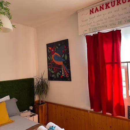 Nankurunaisa Homestay *